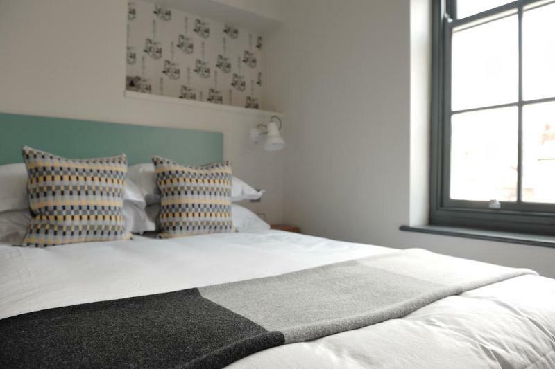 Oyo Fab Guest House Hove Exteriér fotografie